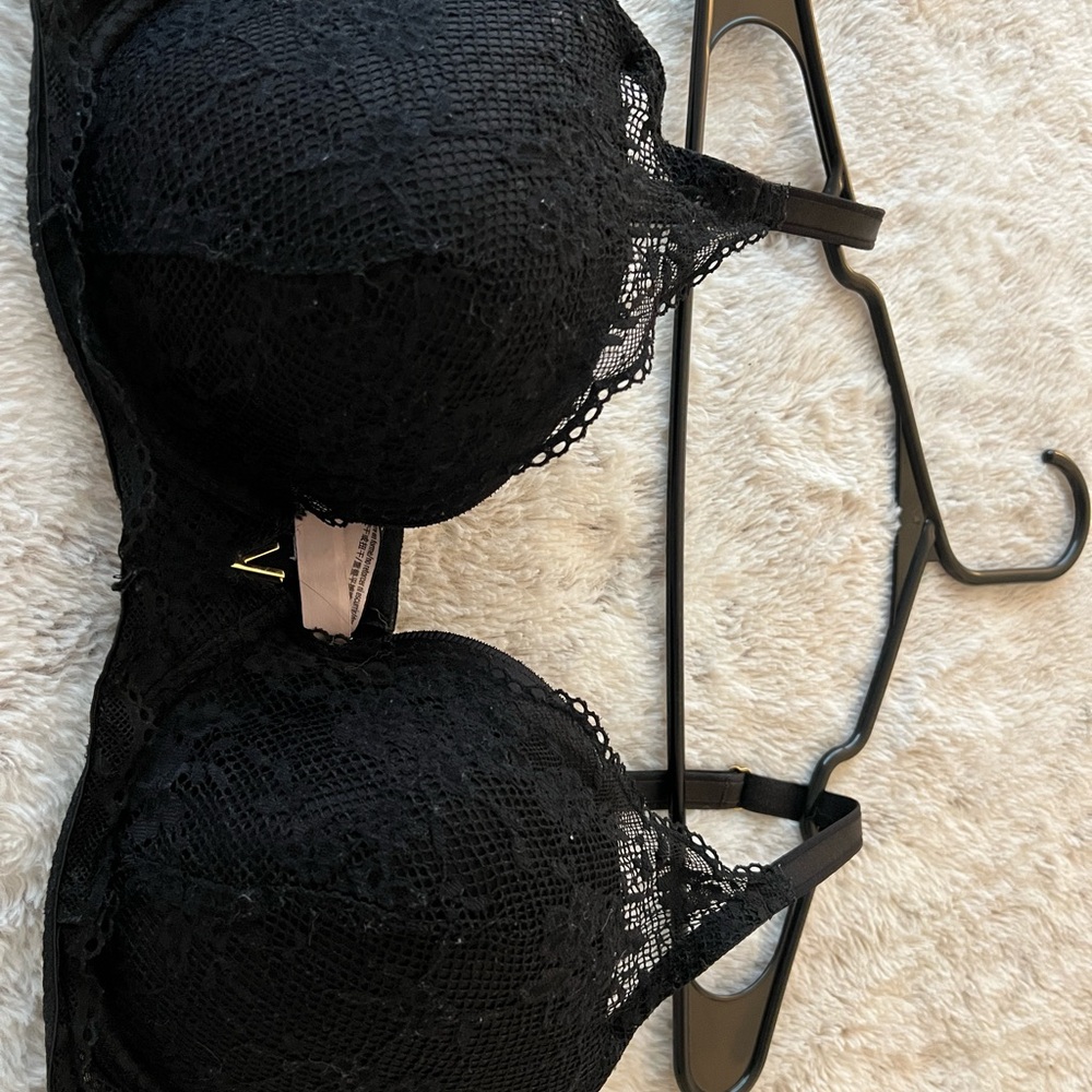 Black Lace Victoria’s Secret Bra